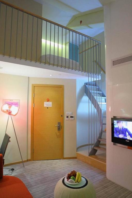Brook Hotel Hangzhou Bagian luar foto