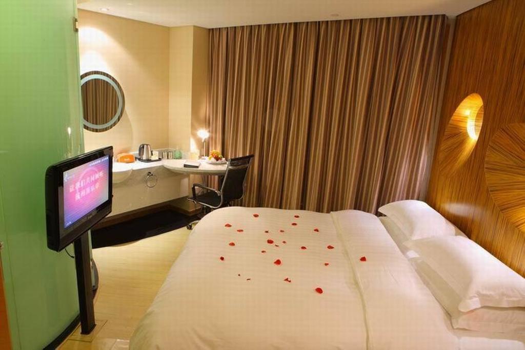 Brook Hotel Hangzhou Bagian luar foto