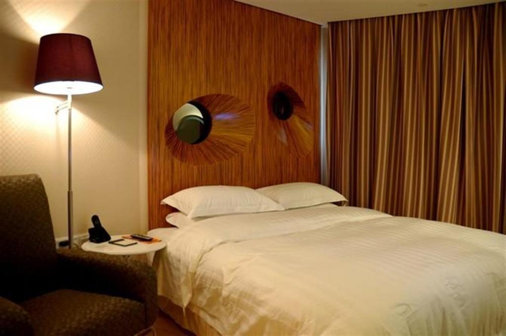 Brook Hotel Hangzhou Ruang foto